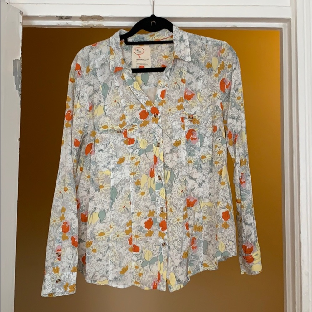 Anthropologie 52 Conversations Button Down